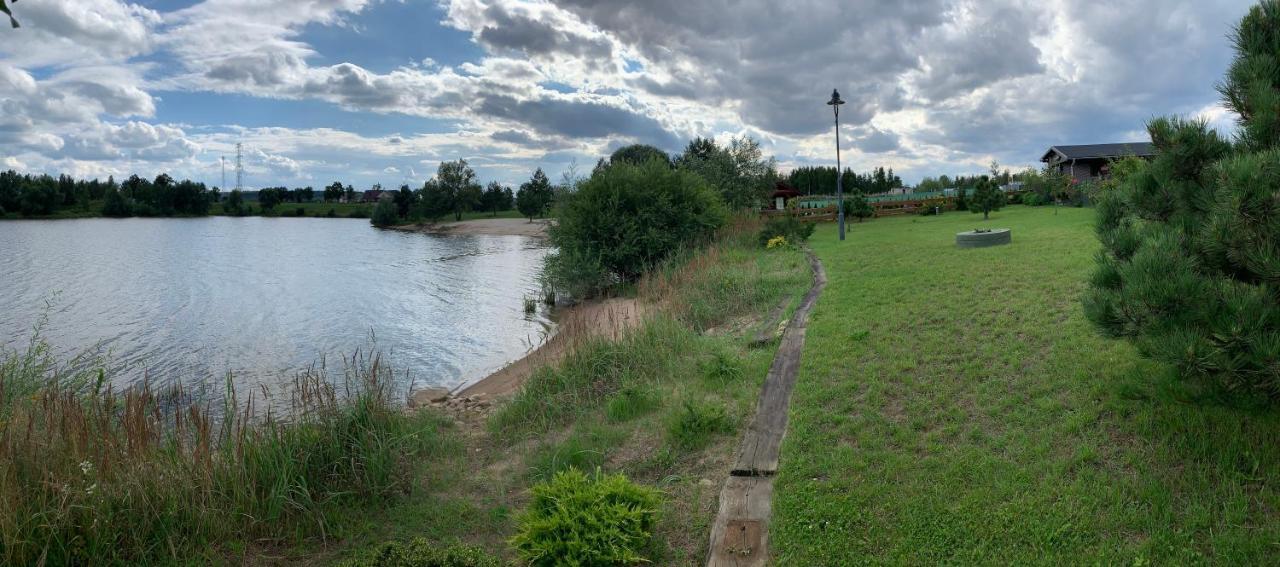 Willa Różowy Domek Rakowice Male Exterior foto
